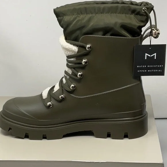 NWT men’s Marc Fisher LTD Freely waterproof lace up, lug sole boot, size 9 Marc Jacobs | Shoes | Nwt Mens Marc Fisher Ltd Freely  main image 2